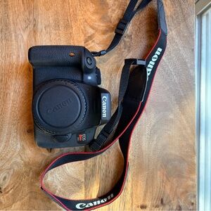 Canon EOS Rebel T6i DSLR Camera - Black with Red Strap